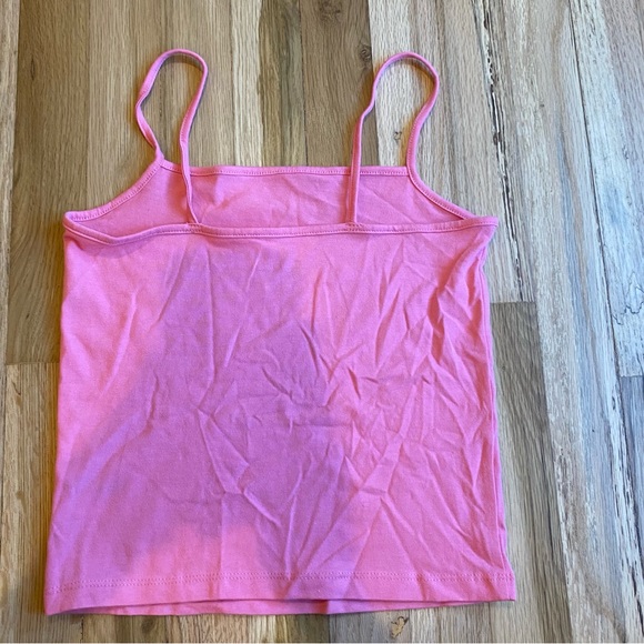 Tank tops - Picture 4 of 6